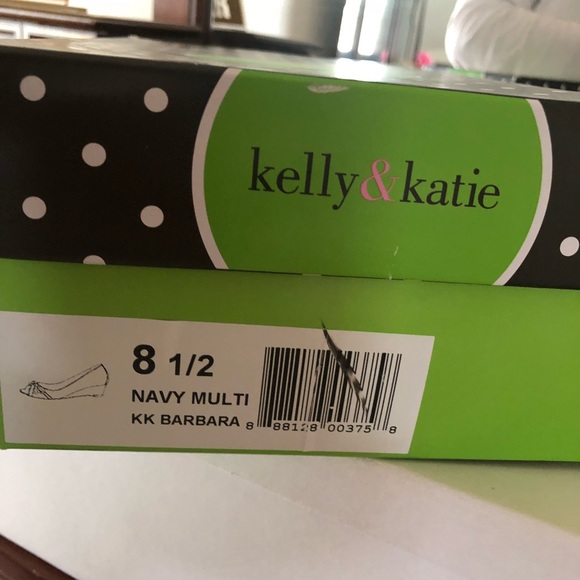 Kelly & Katie Shoes Kelly And Katie Sandal Poshmark